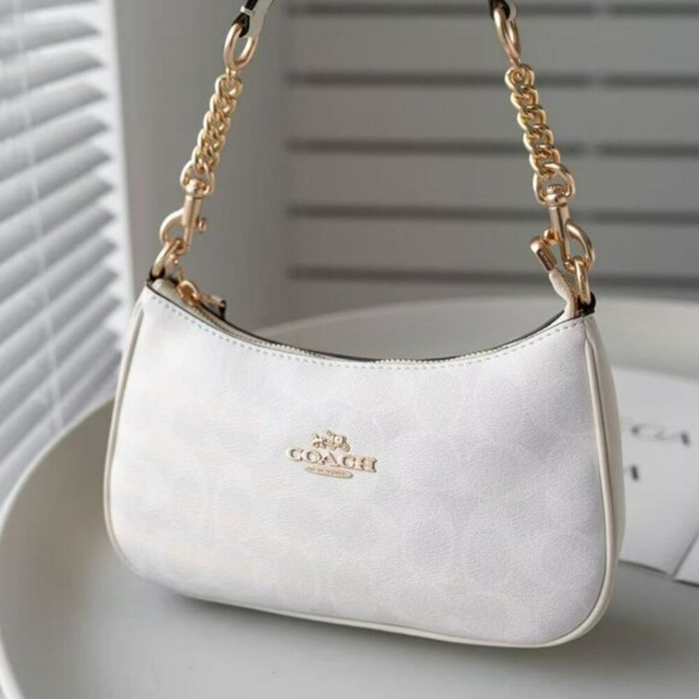 Coach Teri Shoulder Bag In Signature Canvas - Picture 2 of 6